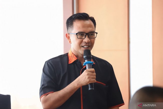 Legislator minta Kemenhub kembalikan status internasional bandara RHF