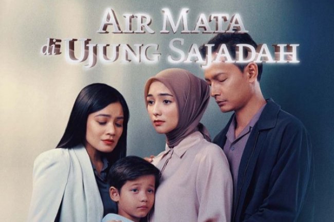 Sinopsis Film Air Mata di Ujung Sajadah, Kisah Dilema Seorang Ibu Merebut Anaknya
