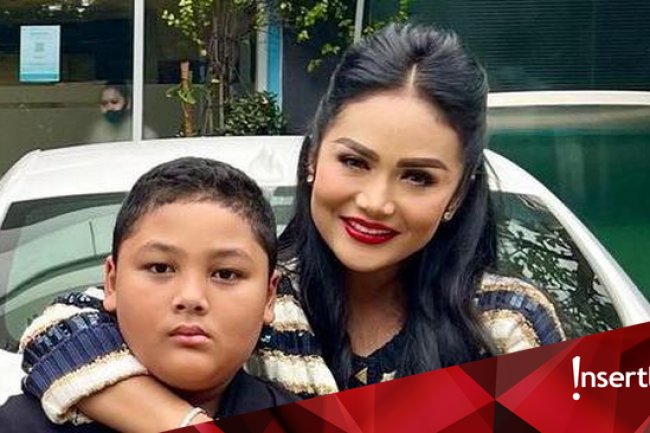 Tanggapan Kris Dayanti Usai Kellen Lemos Viral Jadi MC di Acara Internasional