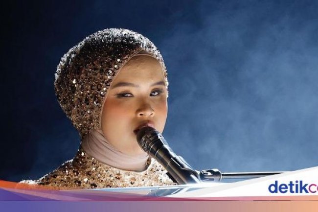 Putri Ariani Memukau di Final AGT 2023, Langsung Dipeluk Simon Cowell