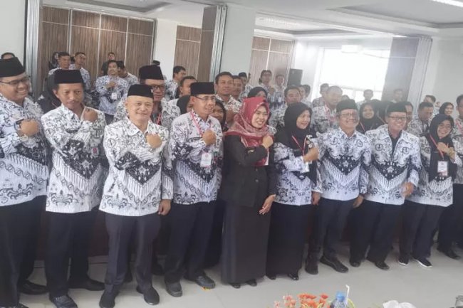 PGRI Demak Bekali Guru PPPK dan ASN dengan Penguasaan Teknologi Informasi