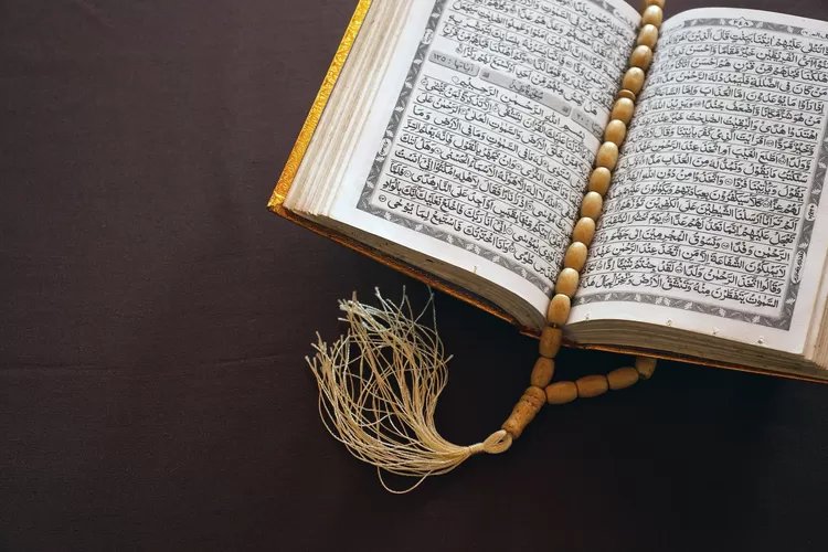 Surat Yunus Ayat 30: Arab, Terjemah, Kandungannya Tentang Peristiwa di Padang Mahsyar