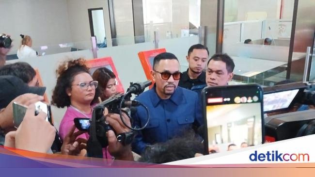 Sahroni Berniat Laporkan SBY tapi Batal Usai Ditelepon Surya Paloh