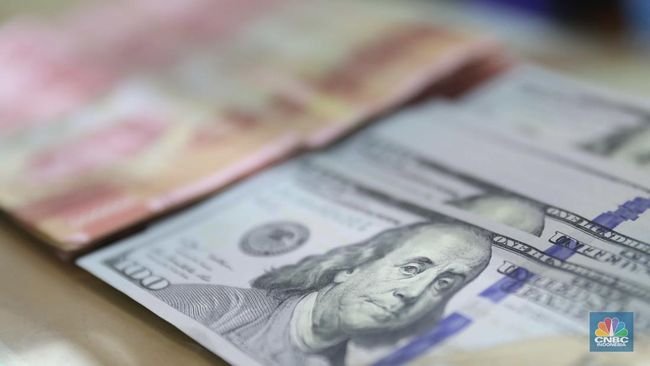 Was-Was Menunggu Data Cadev & Kabar dari China, Rupiah Loyo