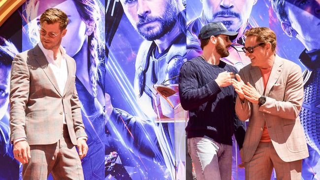'Avengers' Berkumpul di Pernikahan Chris Evans dan Alba Baptista