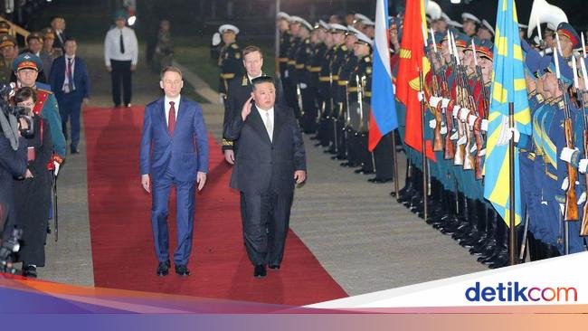 Bertemu Putin, Kim Jong Un Bilang Begini