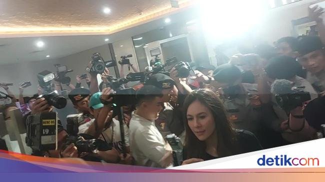 Wulan Guritno Akhirnya Penuhi Panggilan Bareskrim Hari Ini