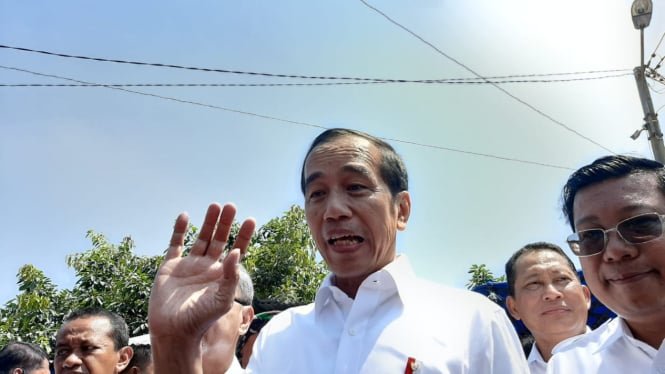 Rumor Liar Prabowo Tampar Wamentan di Istana, Jokowi: Tidak Ada Peristiwa Itu