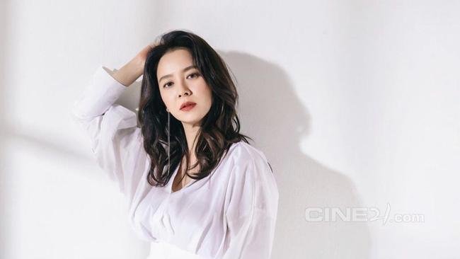 5 Aktris Korea Usia 40-an yang Tak Kunjung Menikah Namun Tetap Awet Muda