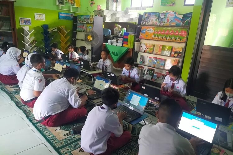 SDN Wates 5 Kota Mojokerto Terapkan Pembelajaran Berbasis Teknologi Informasi
