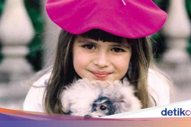 Ingat Dulce Maria di Carita de Angel? Ini Gayanya yang Dewasa Setelah 23 Tahun