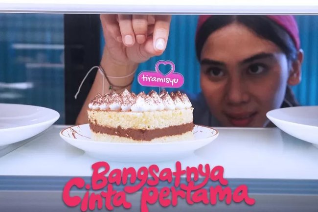 Mengulik Sinopsis dan Fakta Menarik Film 'Bangsatnya Cinta Pertama'