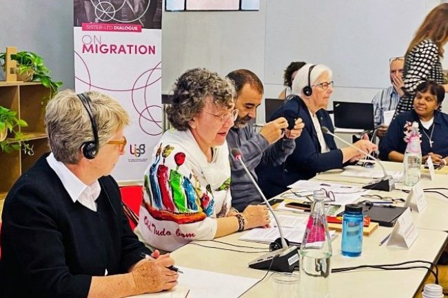 Para Suster Katolik Minta Komunitas Internasional Bertanggung jawab terhadap Setiap Migran