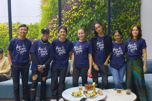 Sinopsis Film Kupu-Kupu Kertas, Kala Amanda Manopo Berperan Jadi Simpatisan PKI