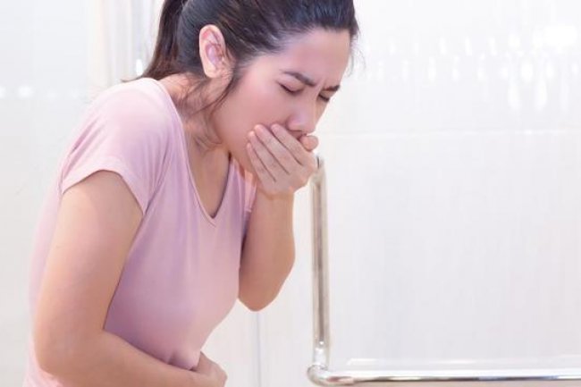 Berat Badan Ibu Hamil Turun di Trimester 1, Wajarkah?
