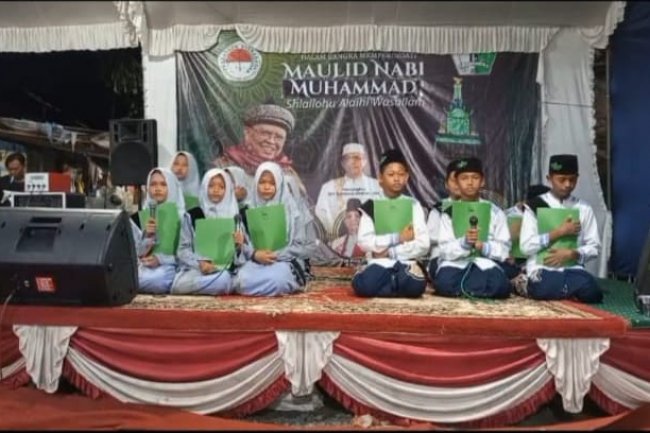 Ponpes Darussurur Bojongsari Adakan Peringatan Maulid Nabi Muhammad SAW