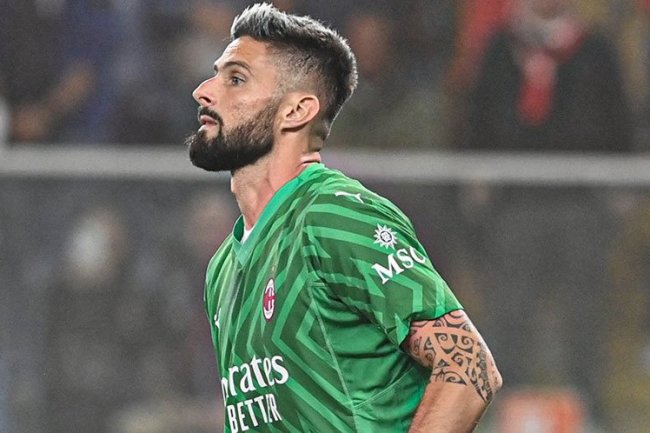 Olivier Giroud Resmi Terpilih Jadi Kiper Terbaik Serie A Pekan ke-8