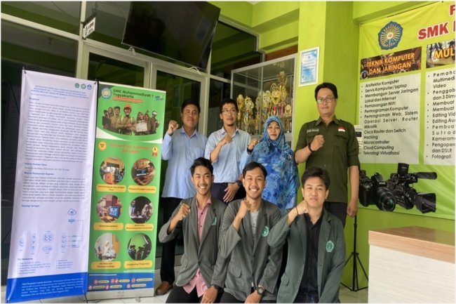 Prodi TI Unjaya Antisipasi Serangan Siber di SMK Muhammadiyah 1 Yogyakarta