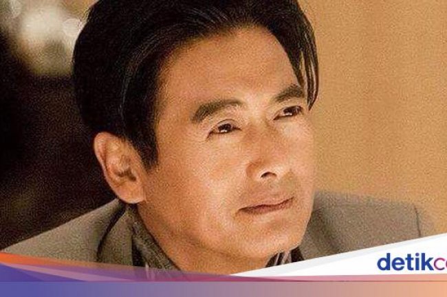 Chow Yun Fat Sebenarnya Tak Mau Sumbangkan Semua Kekayaan: Itu Ide Istriku