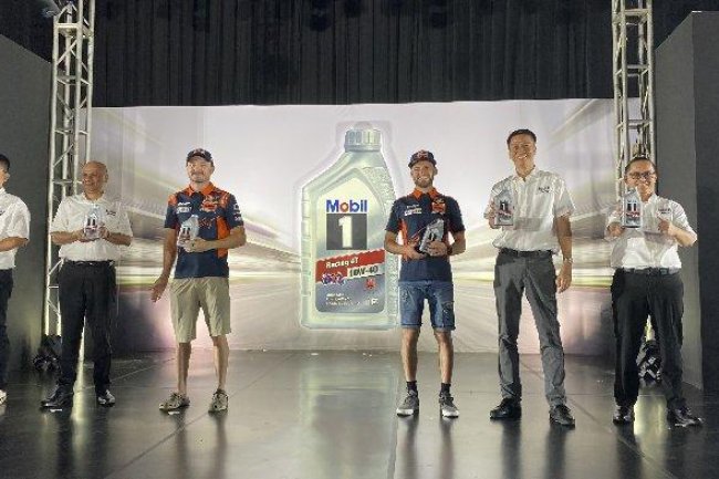 MobilTM Lubricants Hadirkan Mobil 1 RacingTM 4T 10W- 40 untuk Performa Maksimal Motor Premium