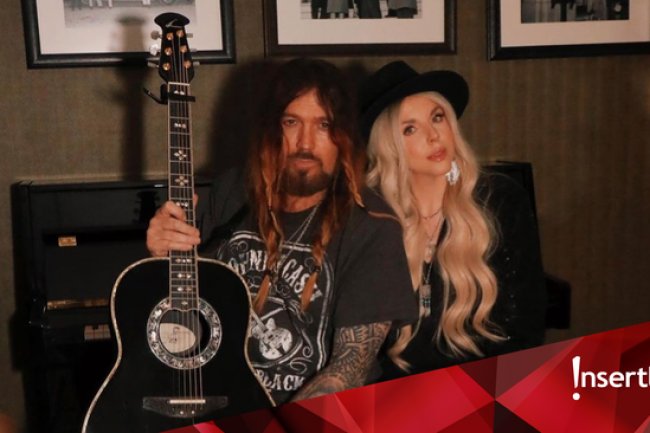 Pernikahan ke-3 Ayah Miley Cyrus dengan Penyanyi Muda Australia