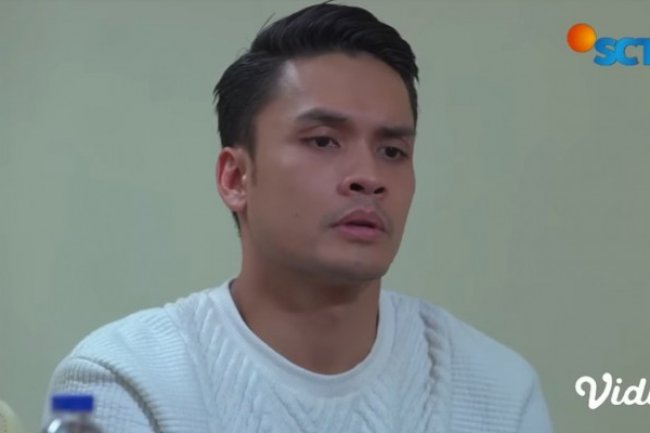 Sinopsis Takdir Cinta Yang Kupilih Hari Ini 14 Oktober 2023: Peristiwa Kelam Kembali Teringat, Jeffrey dan Novia Saling Menguatkan