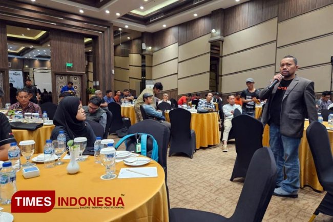 Ahli Komunikasi Unair Sebut Teknologi AI Tak Bisa Gantikan Peran Jurnalis