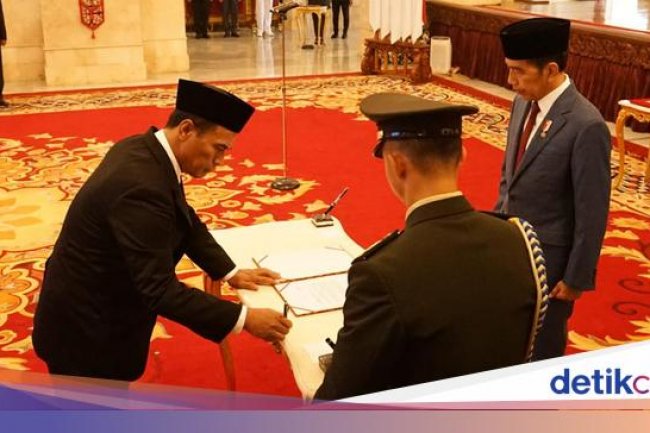 Jokowi Buka-bukaan Alasan Tunjuk Amran Sulaiman Jadi Mentan Lagi