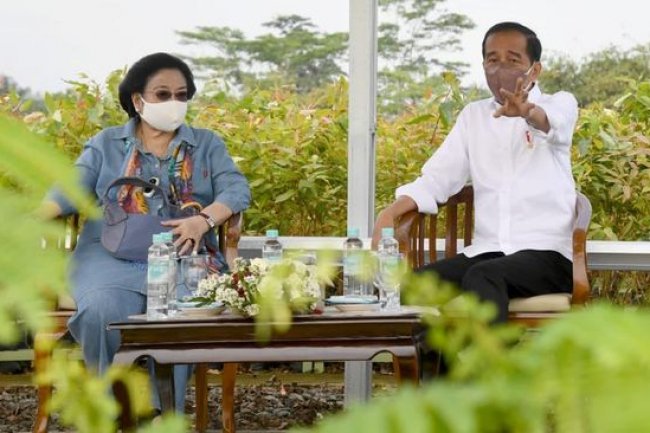 PDIP Bongkar Skenario 3 Periode Jokowi Usai Gibran Cawapres Prabowo