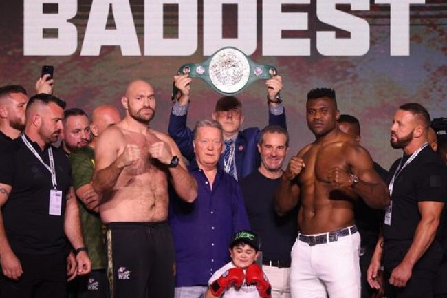 Ronaldo, Tyson hingga Eminem Kumpul di Saudi Jelang Fury vs Ngannou