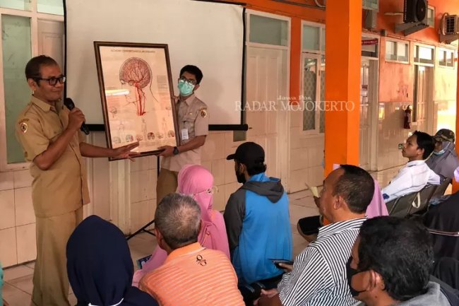 RSUD Prof Soekandar Mojokerto Peringati Hari Stroke Sedunia, Kampanyekan Segera ke RS