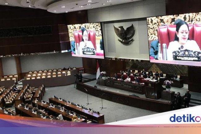 Puan Pimpin Rapat Paripurna DPR, 154 Anggota Dewan Hadir Fisik