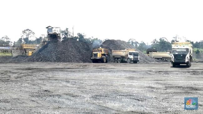 Jutaan Orang Terancam PHK, 'Kiamat' Batu Bara di Depan Mata