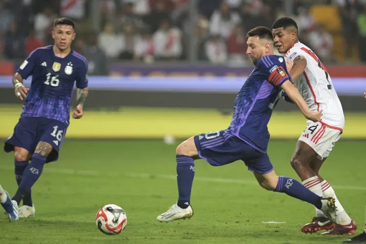 Argentina Gasak Peru 2-0, Magis Messi Terbukti Belum Habis