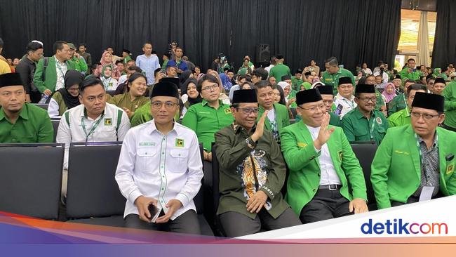 Mahfud Diteriaki Wakil Presiden saat Hadiri Workshop DPRD PPP Se-RI di Jakut