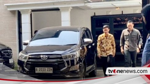 Gibran Rakabuming Raka Bertemu Agus Harimurti Yudhoyono, Tapi Tak Mau Jawab Isi Pertemuan Selama 1 Jam