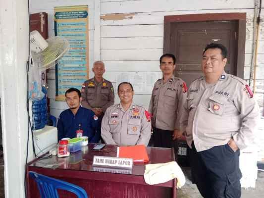 Wujudkan  Rasa Aman, Personil Giat Pengamanan Di Kantor KPUD Rohul