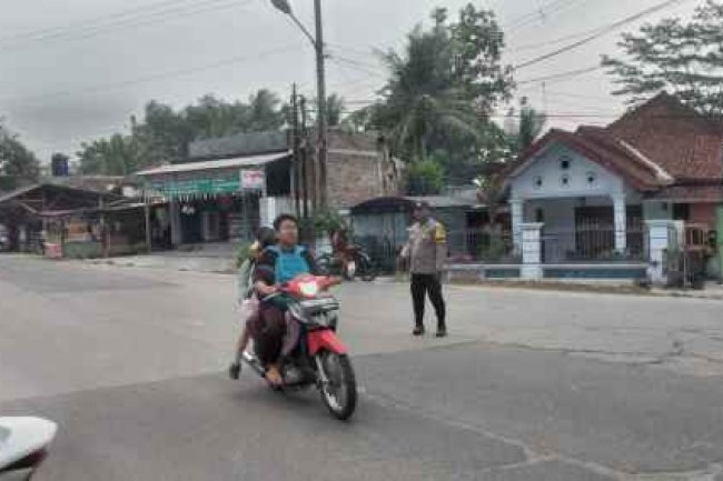 Berikan Pelayanan Polsek Kopo Polres Serang Strong Point Pagi