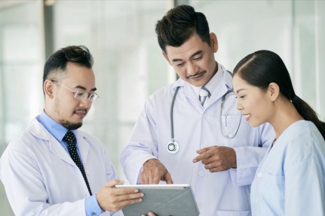 Teknologi Informasi Kesehatan TIK, Dalam Konsultasi Kesehatan Jantung dan Berkomunikasi Secara Efisien