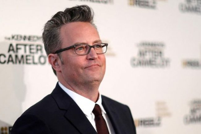 Matthew Perry Dimakamkan, Dihadiri Keluarga dan Bintang Friends