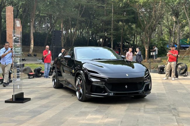 Ferrari Mulai Kembangkan Mobil Listrik, Rencana Meluncur 2025