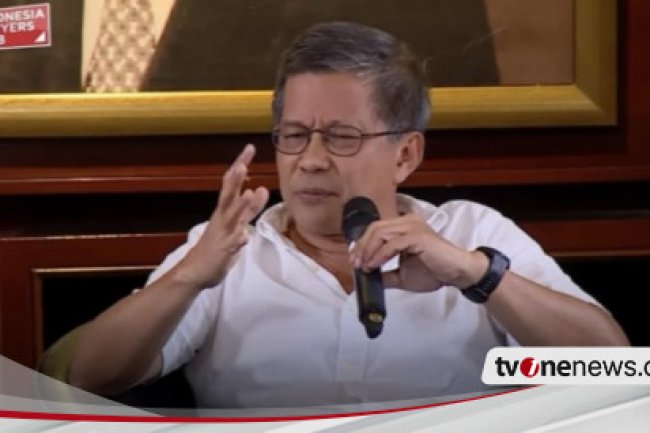 PDIP Masih Pertahankan Menterinya di Kabinet Jokowi, Rocky Gerung: Pragmatis dan Memalukan