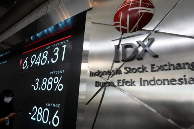Ekonom Proyeksi IHSG Tahun Depan Bakal Tembus Level Ini