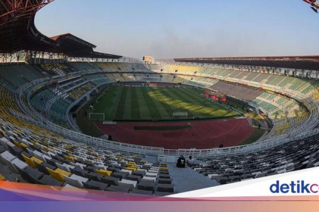 Melihat Persiapan Stadion GBT Jelang Piala Dunia U-17 2023