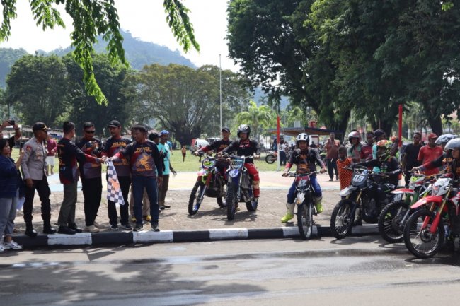 Trabas Serui Jilid II Meriahkan Hari Pahlawan 2023: Kegiatan Ajang Otomotif dan Showcase Alam Hutan Yapen