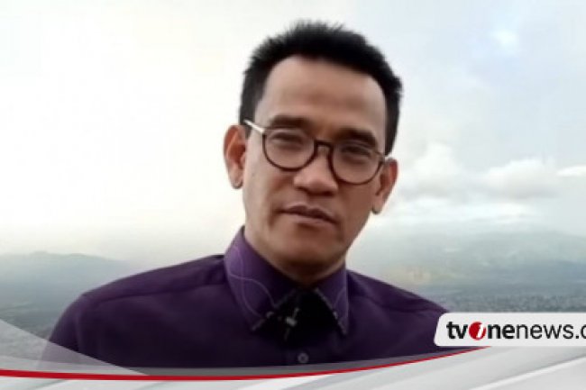 Sebut Semua Kritiknya pada Jokowi Terbukti, Refly Harun Ungkap Kini Saat Tepat Suarakan Pemakzulan: Saya Heran Tak Ada yang Berani Katakan!