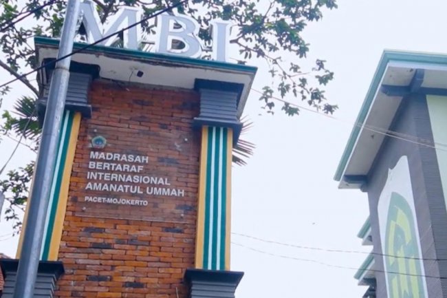 Membanggakan, Santri Amanatul Ummah Mojokerto Borong Penghargaan di Kompetisi Robot Internasional