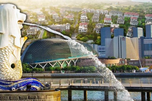 Hore! WNI Belanja di Singapura Bisa Pakai QRIS Mulai Hari Ini