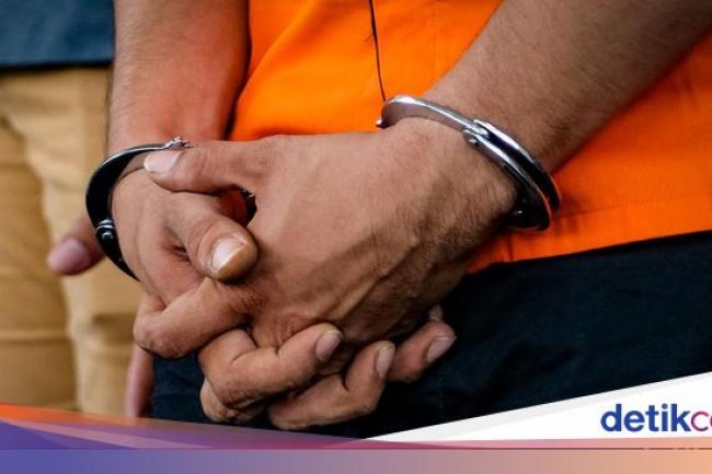 Artis Leon Dozan Diamankan Usai Diduga Aniaya Wanita!