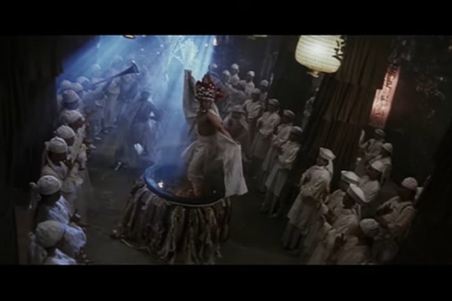 Sinopsis Film Once Upon A Time In China II: Pertarungan Antara Wong Fei Hung dan Sekte White Lotus